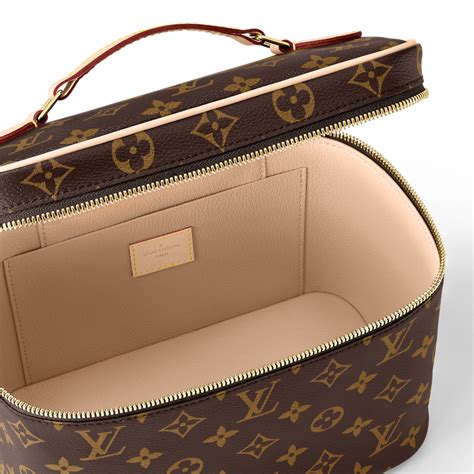 louis vuitton trousse maquillage|Trousse à maquillage Nice BB .